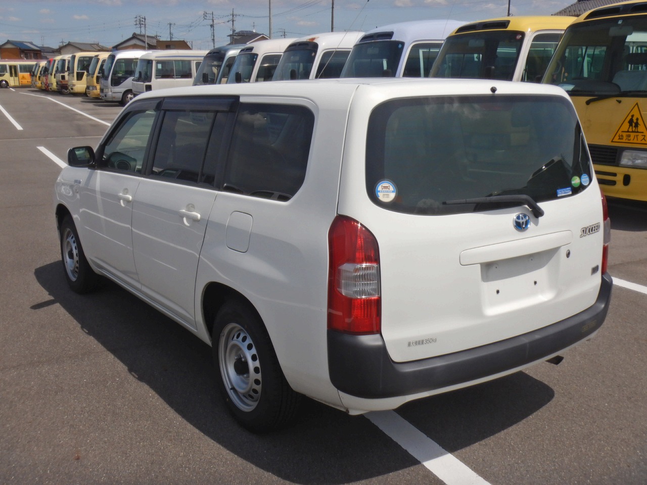 TOYOTA Succeed Van