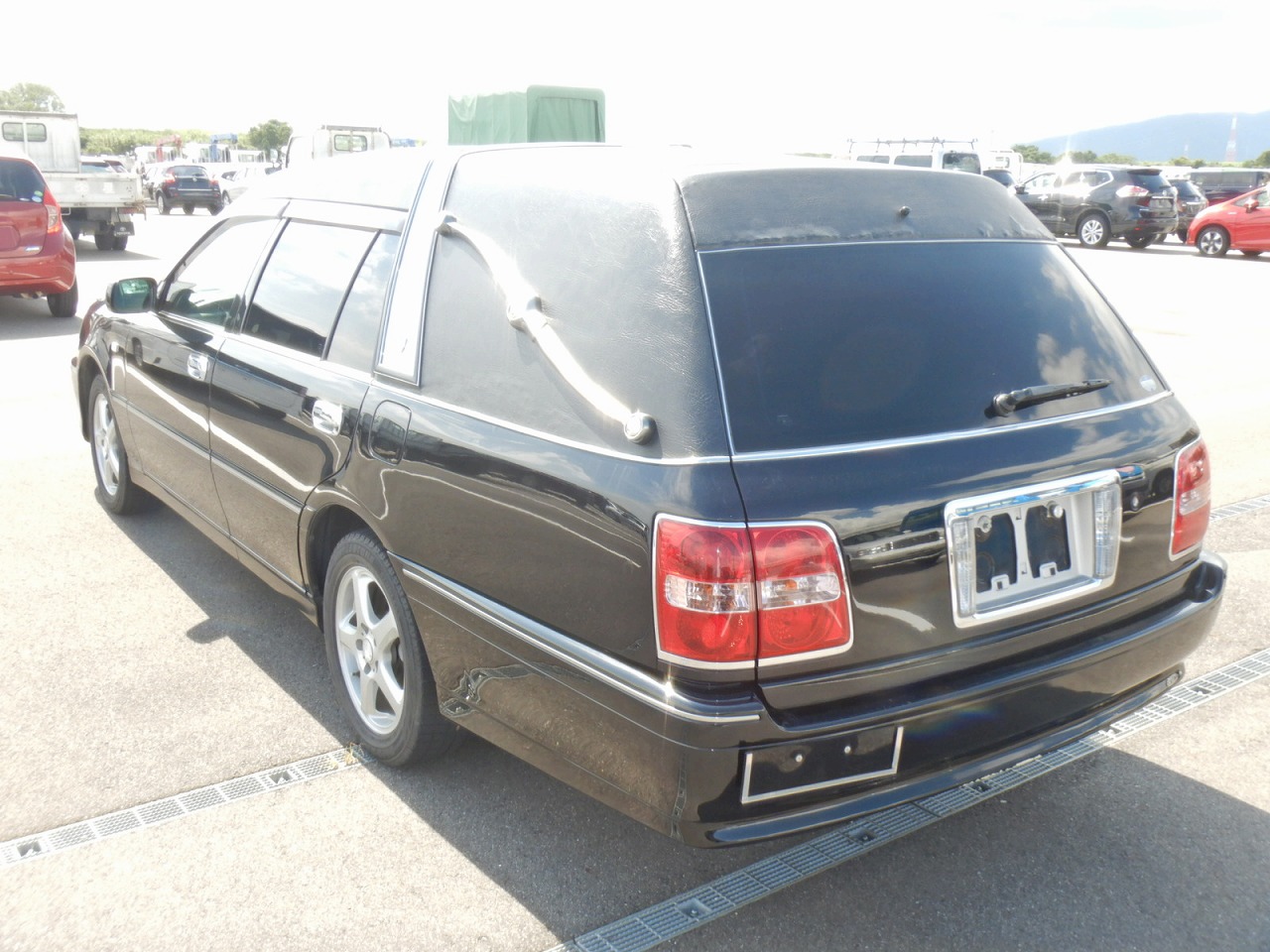 TOYOTA Crown Estate