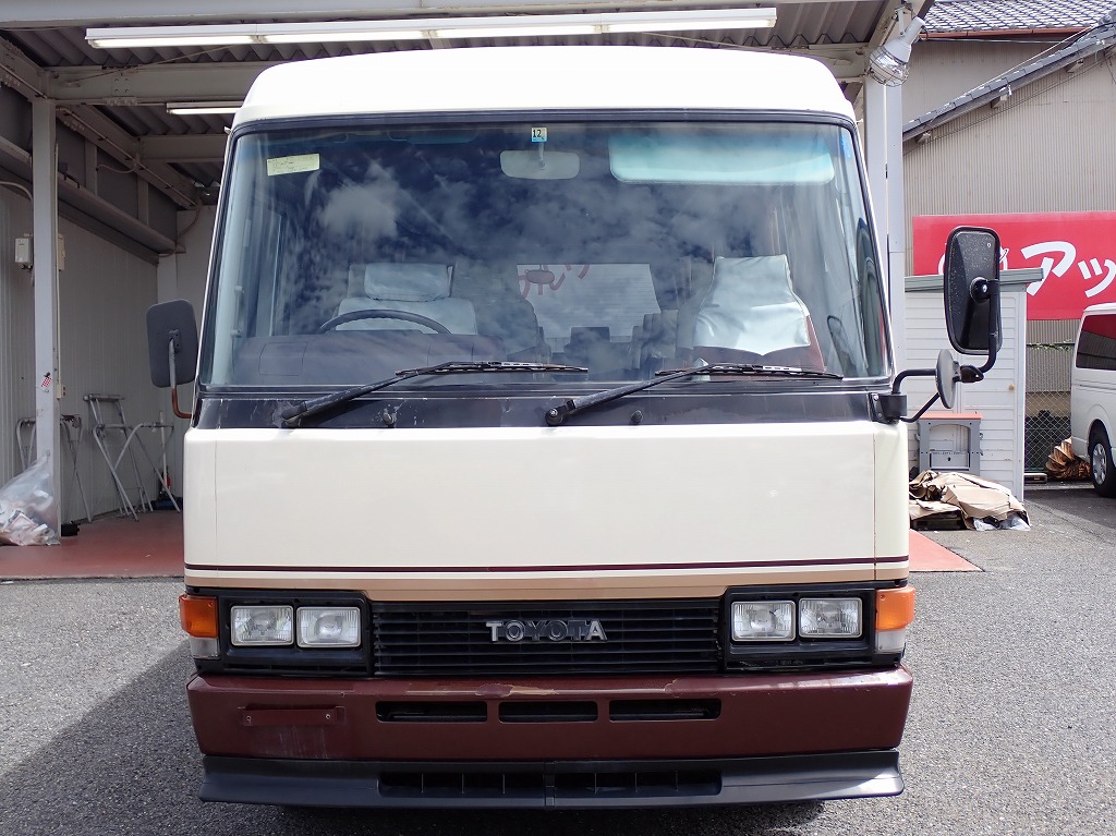 TOYOTA Coaster