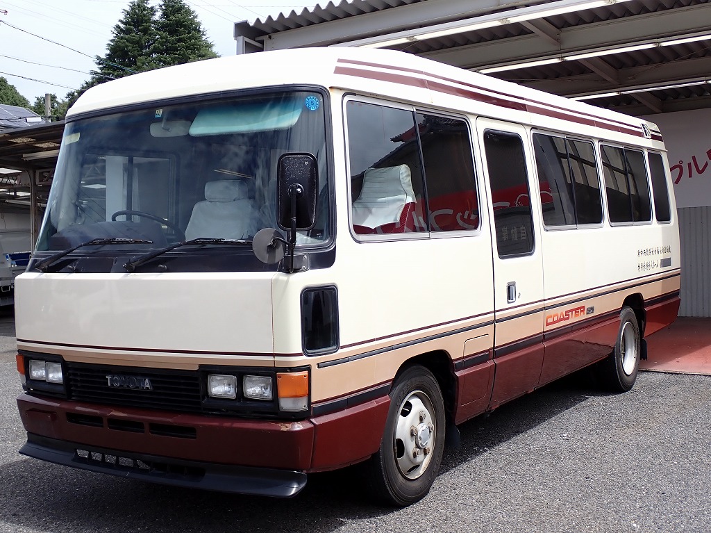 TOYOTA Coaster