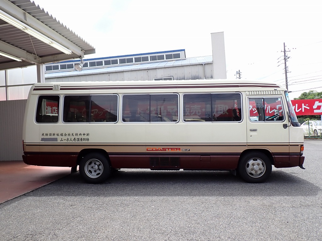 TOYOTA Coaster