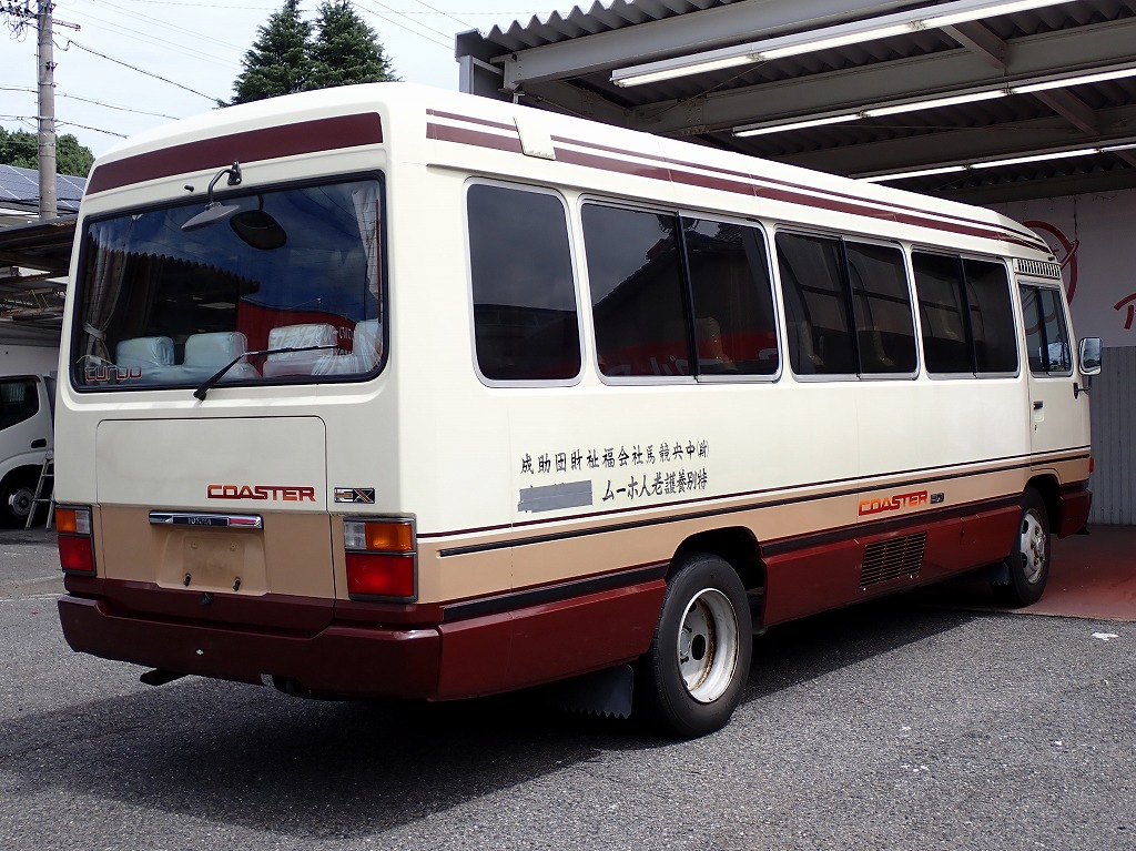 TOYOTA Coaster