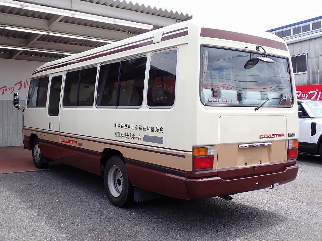 TOYOTA Coaster