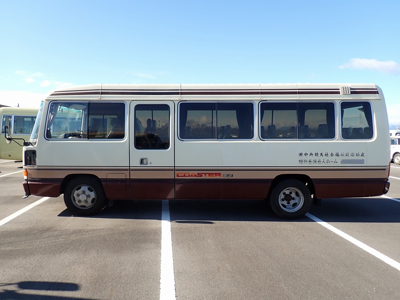 TOYOTA Coaster