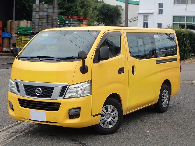 NISSAN NV 350 CARAVAN