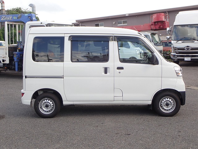 DAIHATSU Hijet Cargo