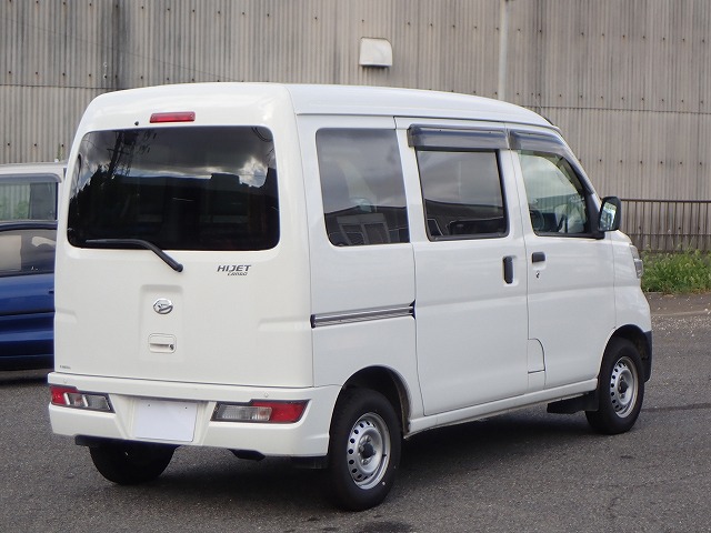 DAIHATSU Hijet Cargo