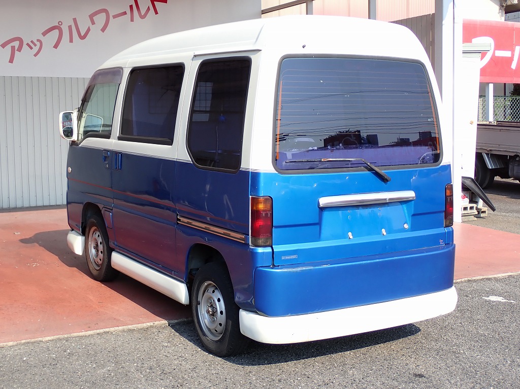 SUBARU Sambar Diaz