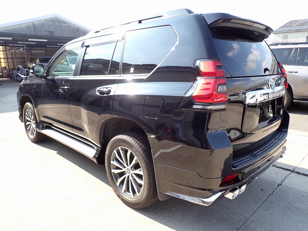 TOYOTA Land Cruiser Prado