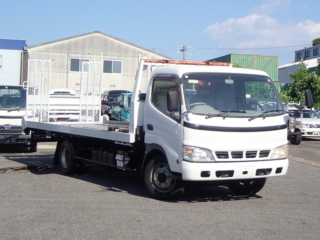 TOYOTA Dyna Truck