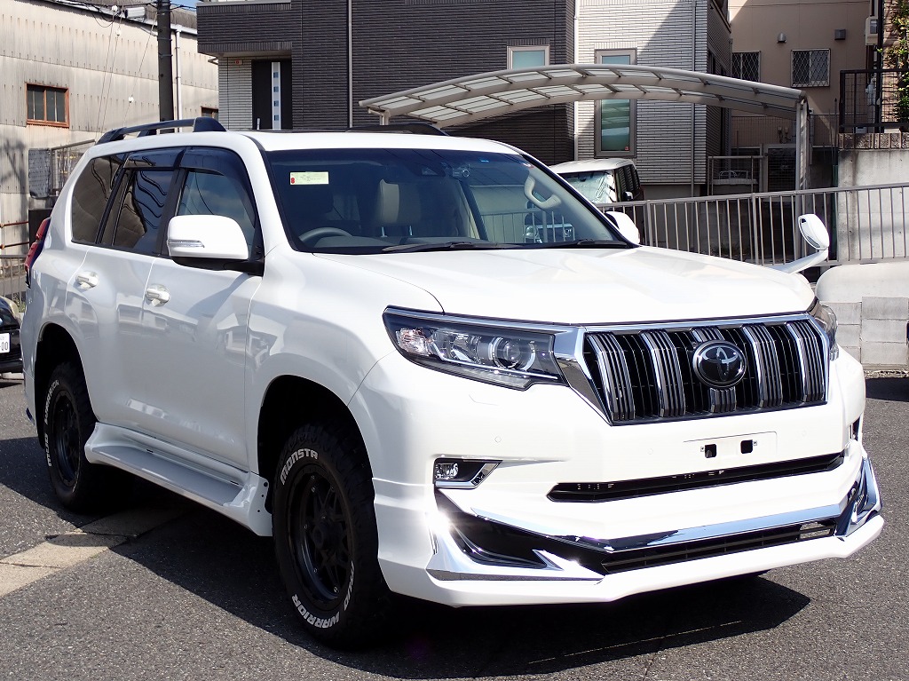 TOYOTA Land Cruiser Prado