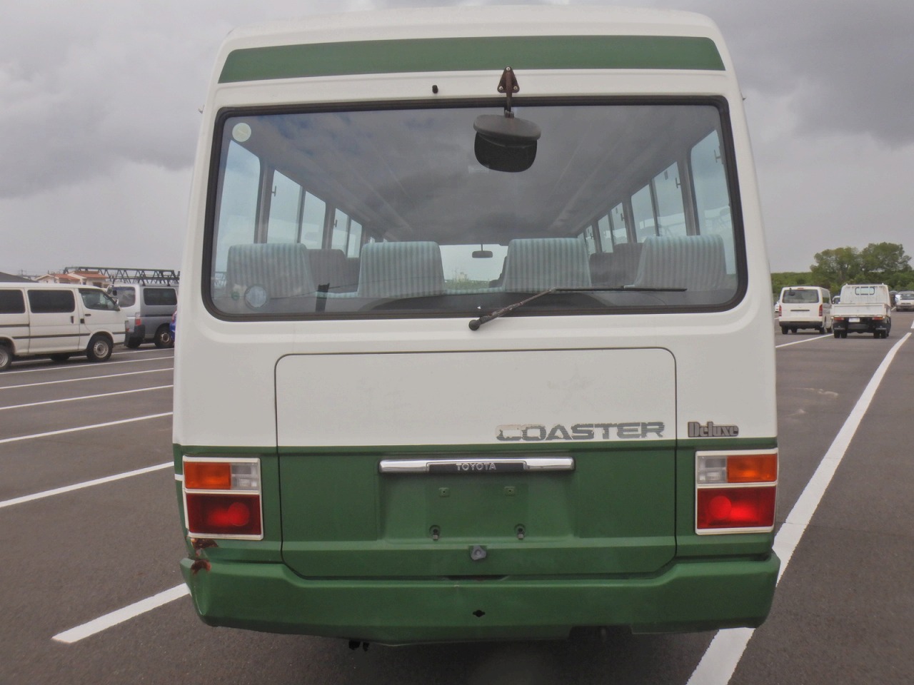 TOYOTA Coaster