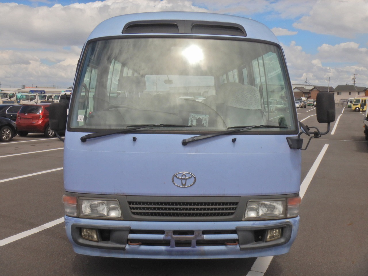 TOYOTA Coaster