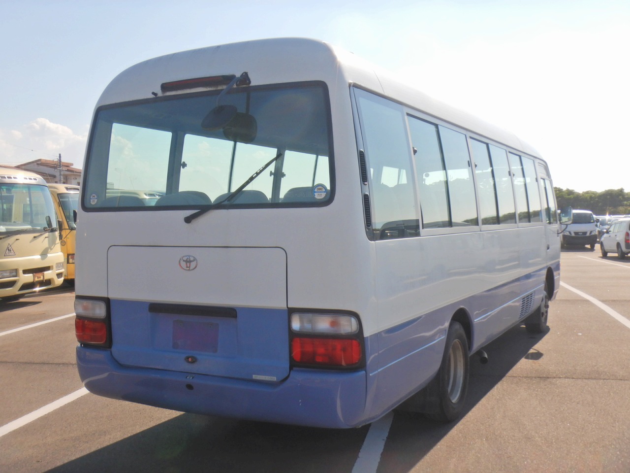 TOYOTA Coaster