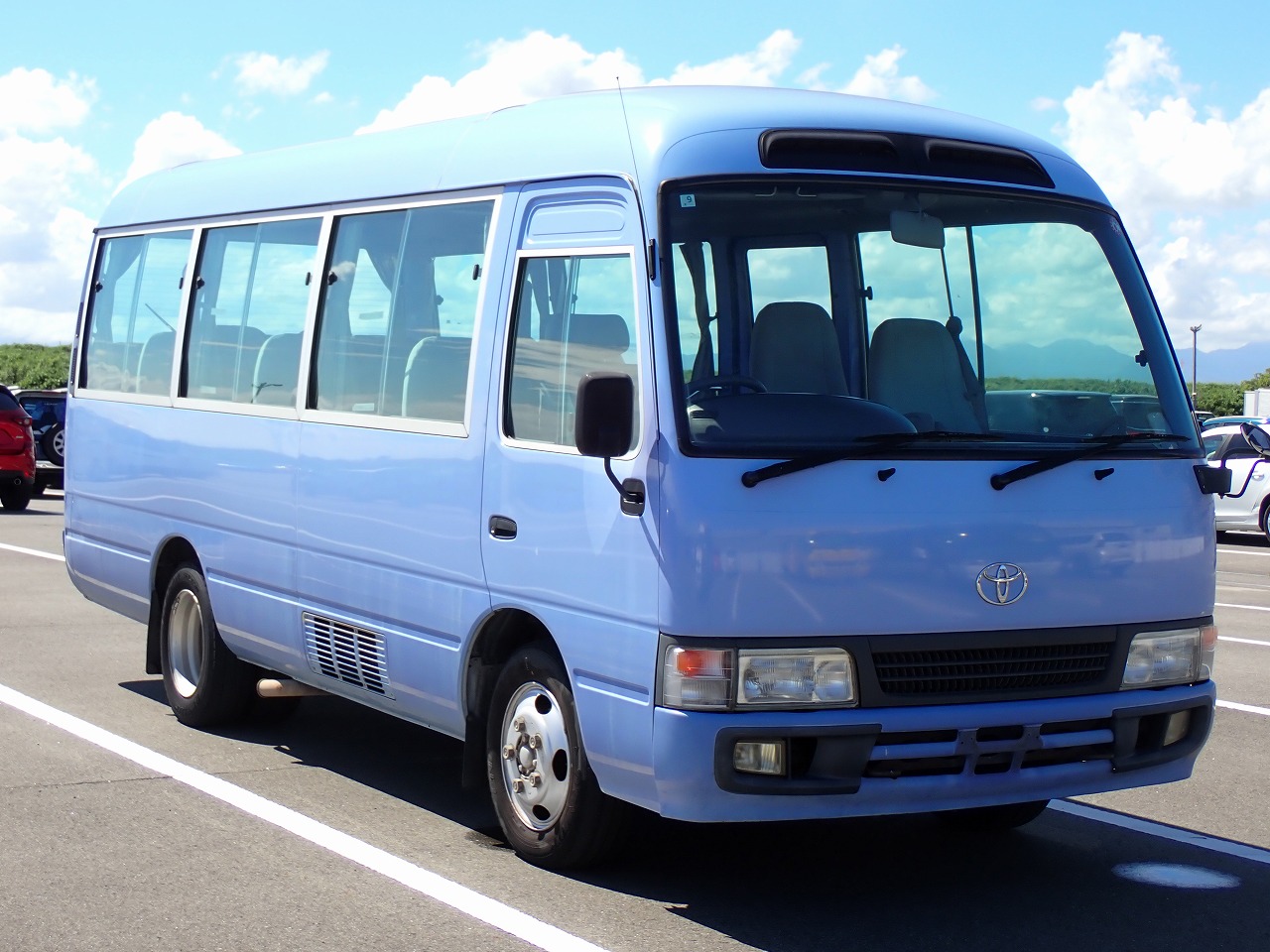 TOYOTA Coaster