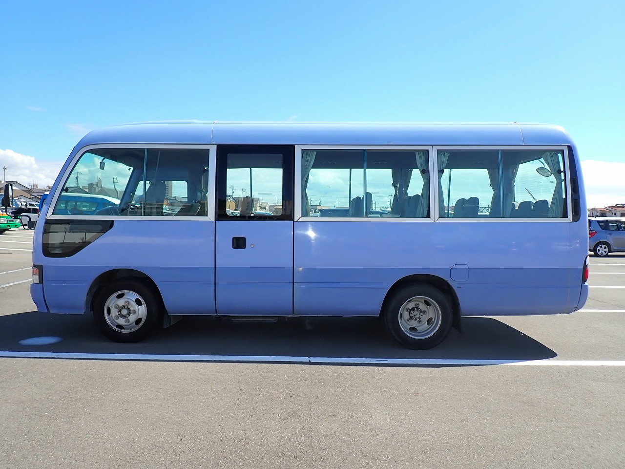 TOYOTA Coaster