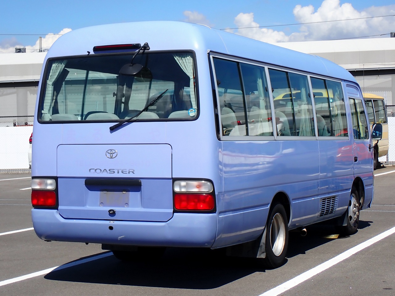 TOYOTA Coaster