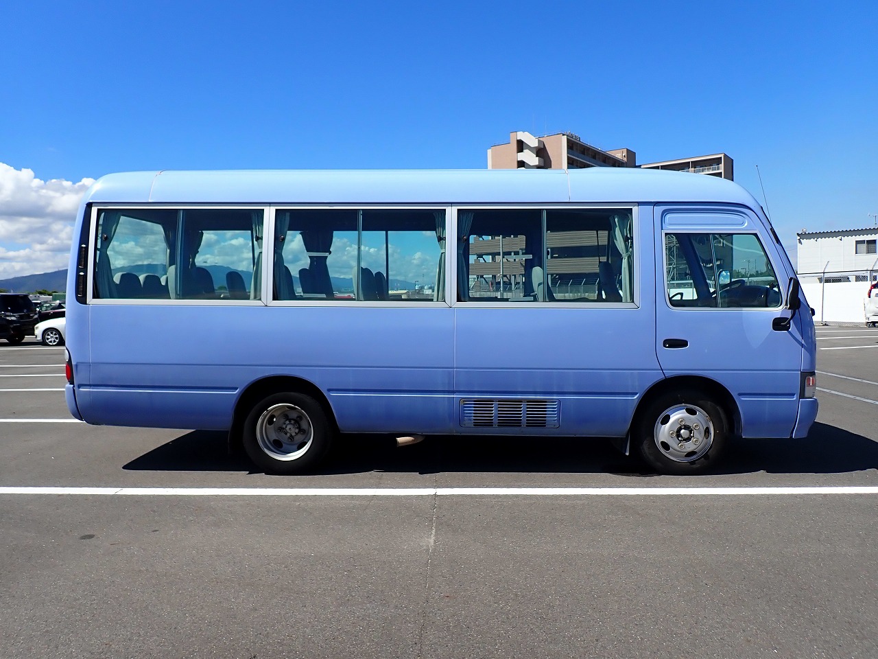 TOYOTA Coaster