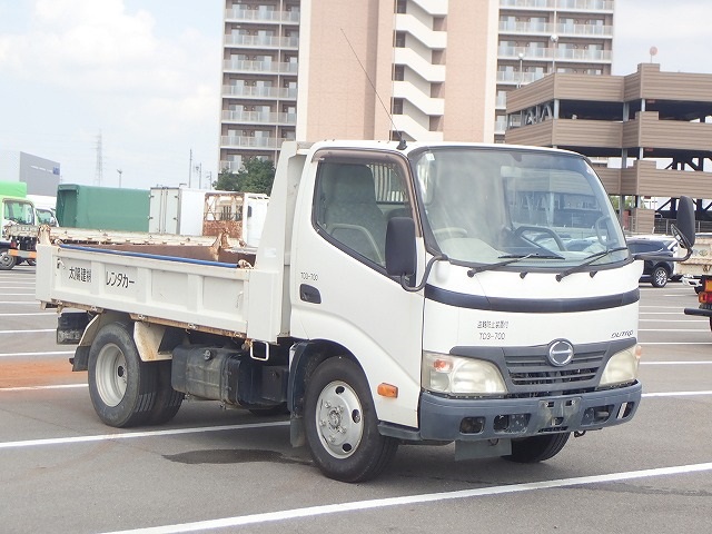 HINO Dutro