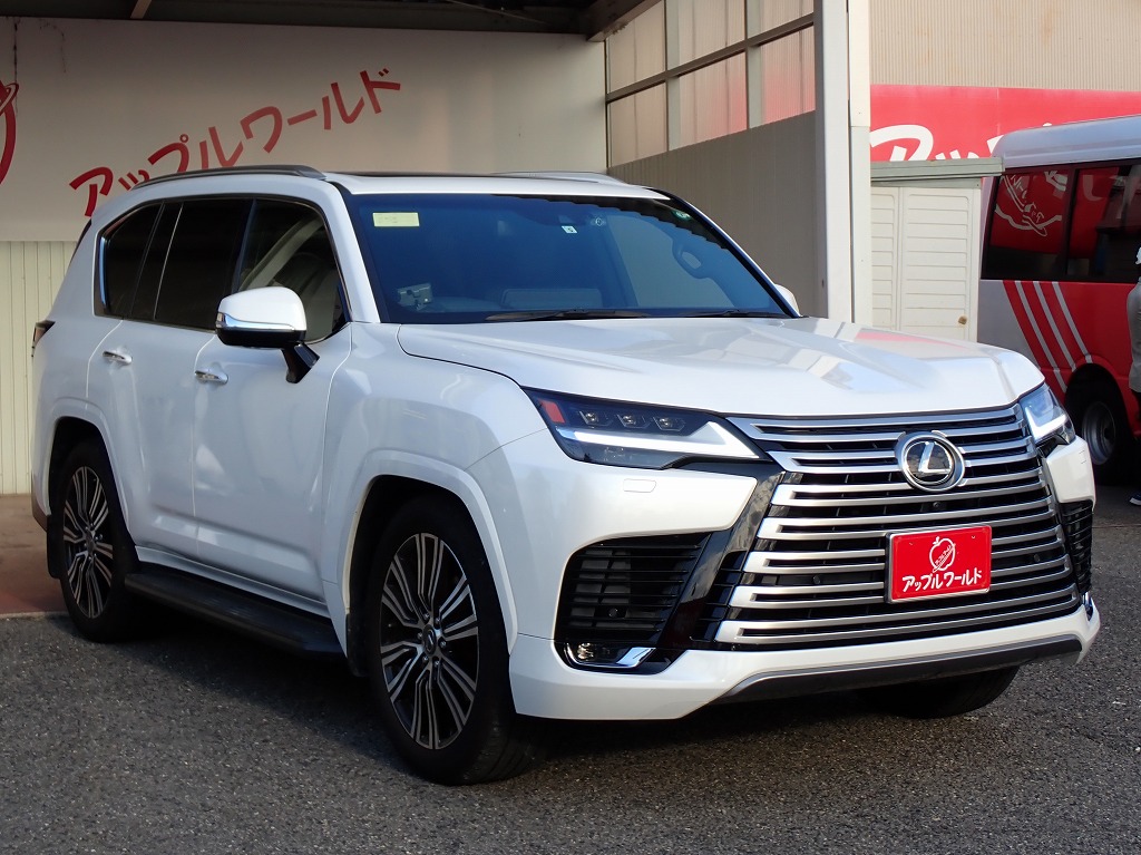 LEXUS LX