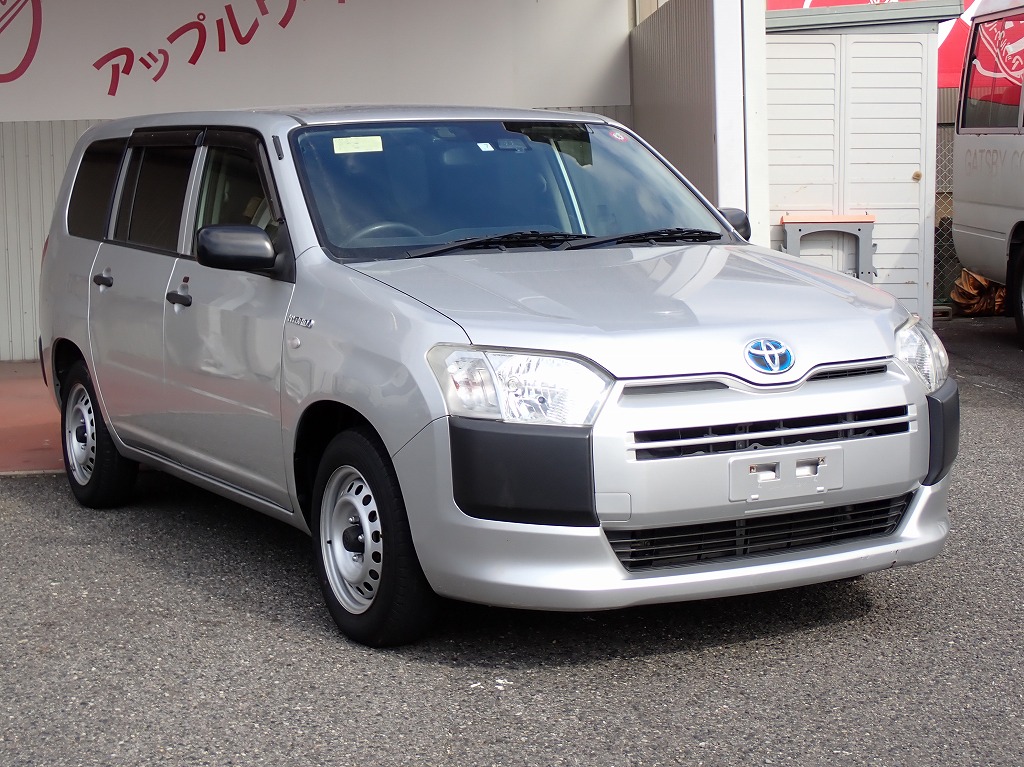 TOYOTA Succeed Van