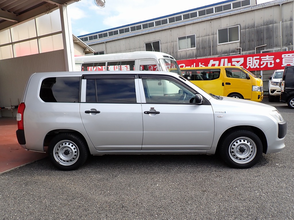 TOYOTA Succeed Van