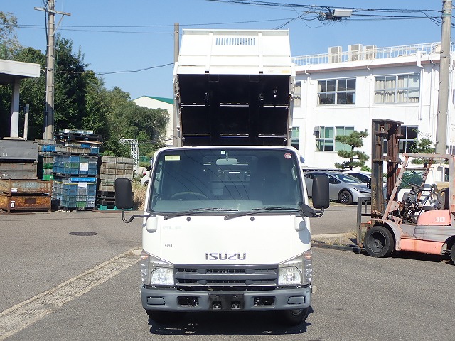 ISUZU Elf Truck