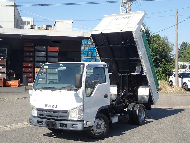 ISUZU Elf Truck