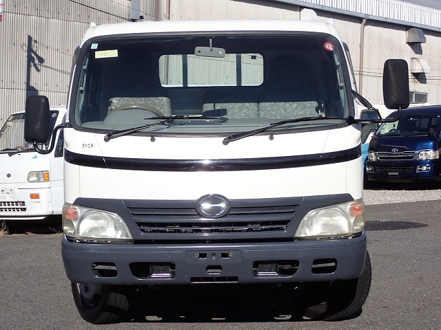 HINO Dutro