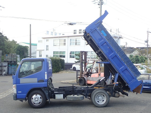 MITSUBISHI FUSO Canter