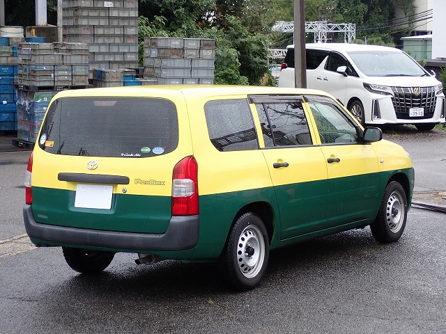 TOYOTA Probox Van