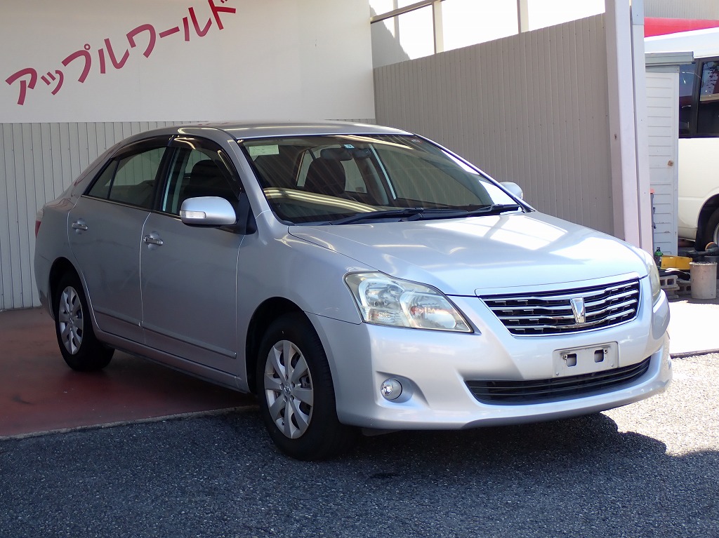 TOYOTA Premio