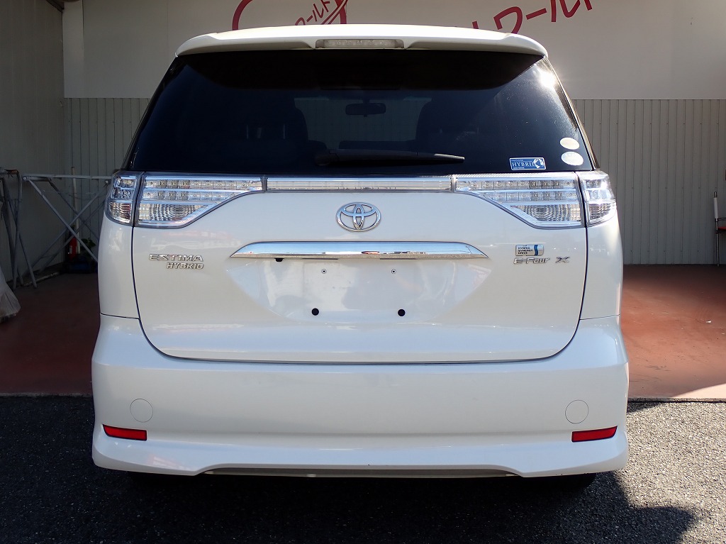 TOYOTA Estima Hybrid