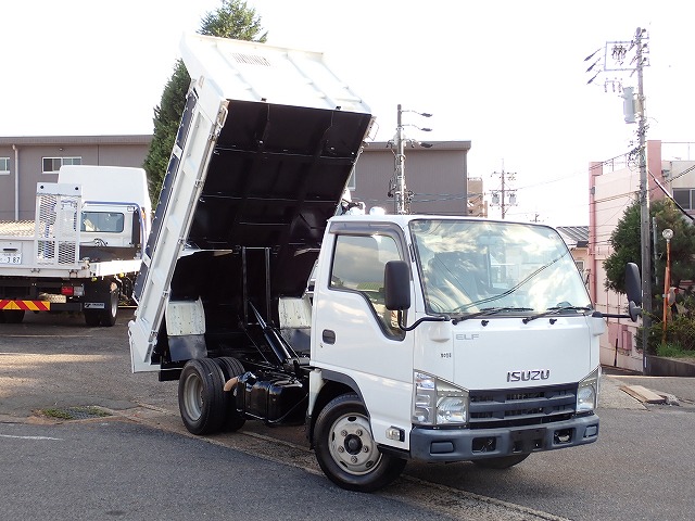 ISUZU Elf Truck