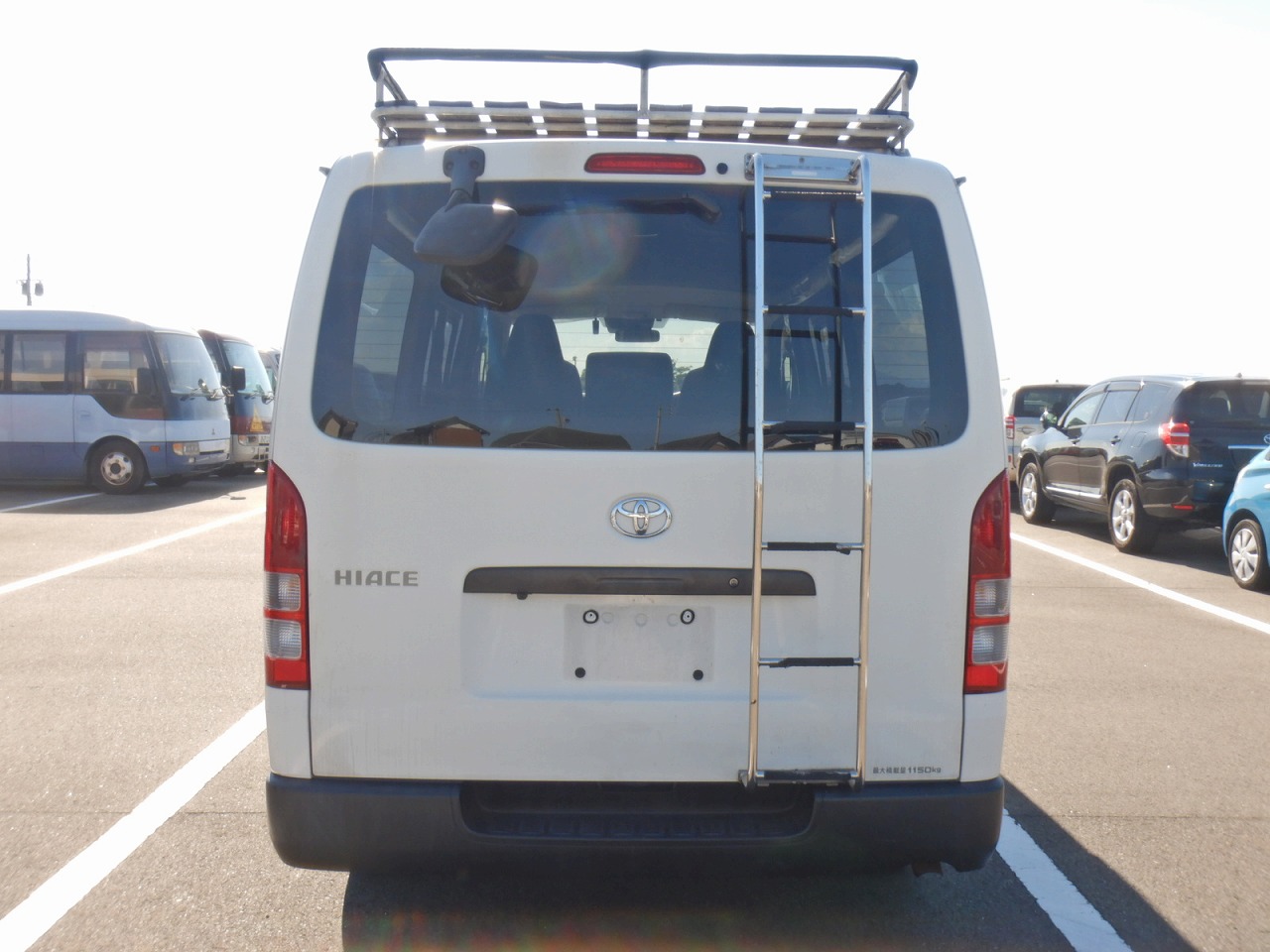 TOYOTA Hiace Van