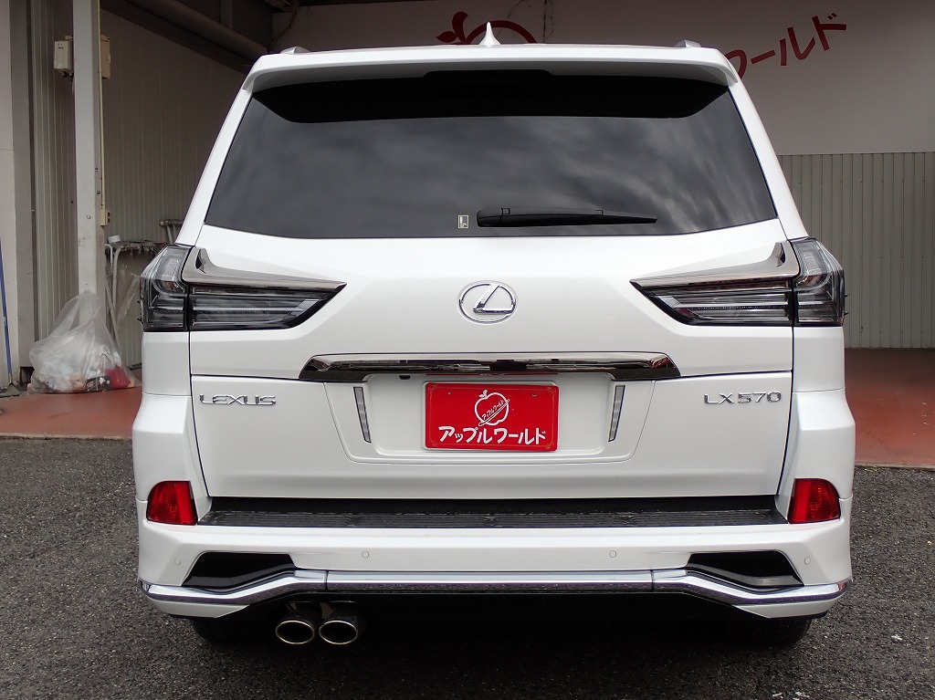 LEXUS LX 570