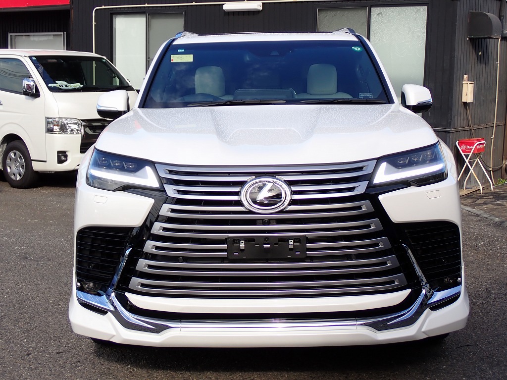 LEXUS LX