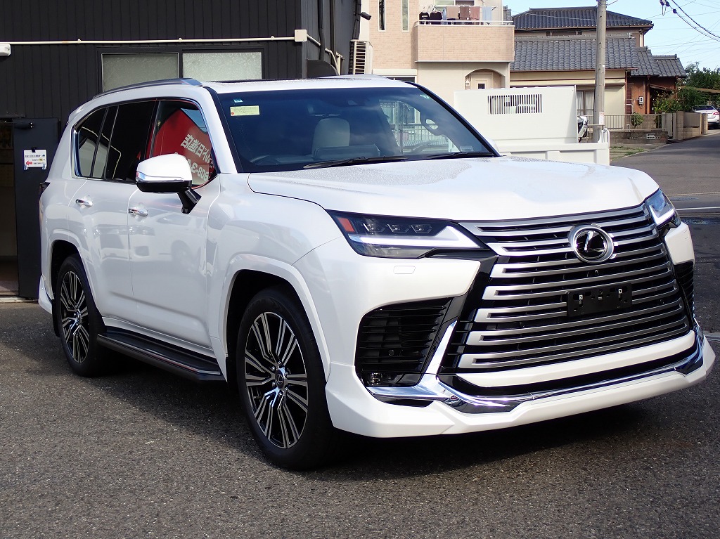 LEXUS LX