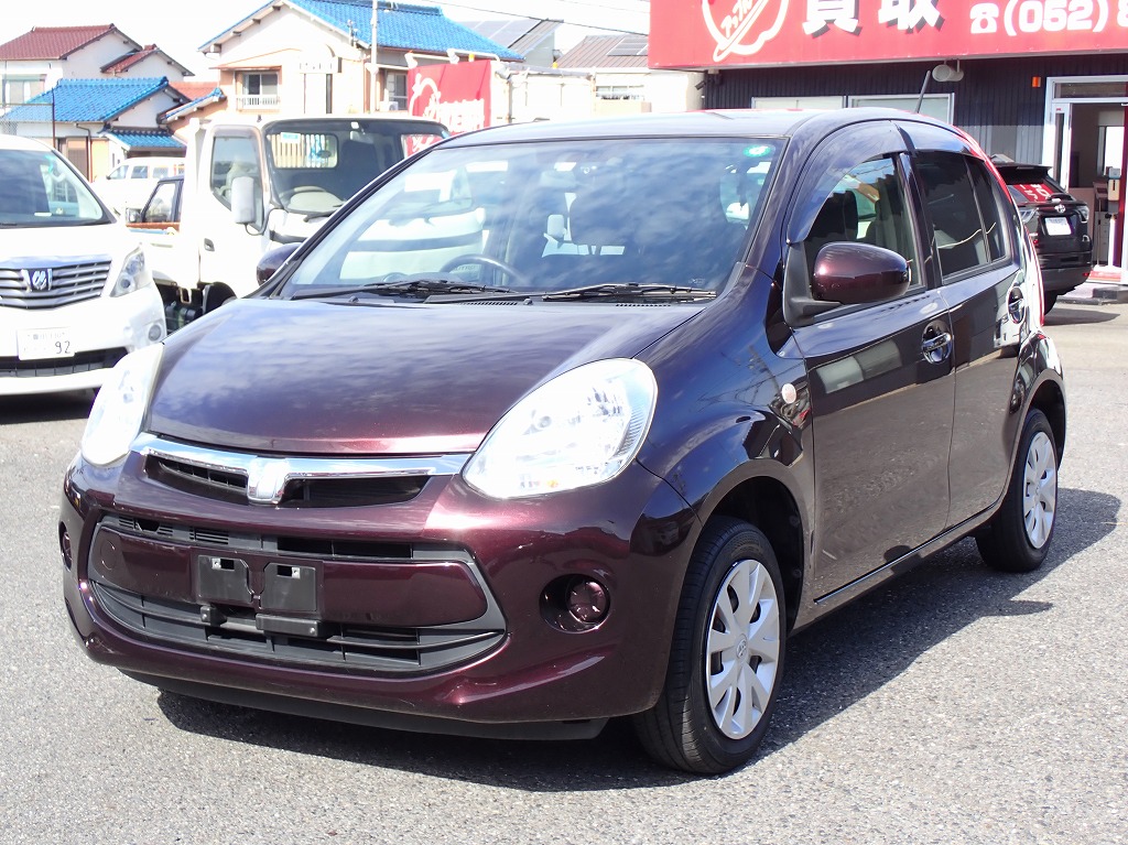 TOYOTA Passo