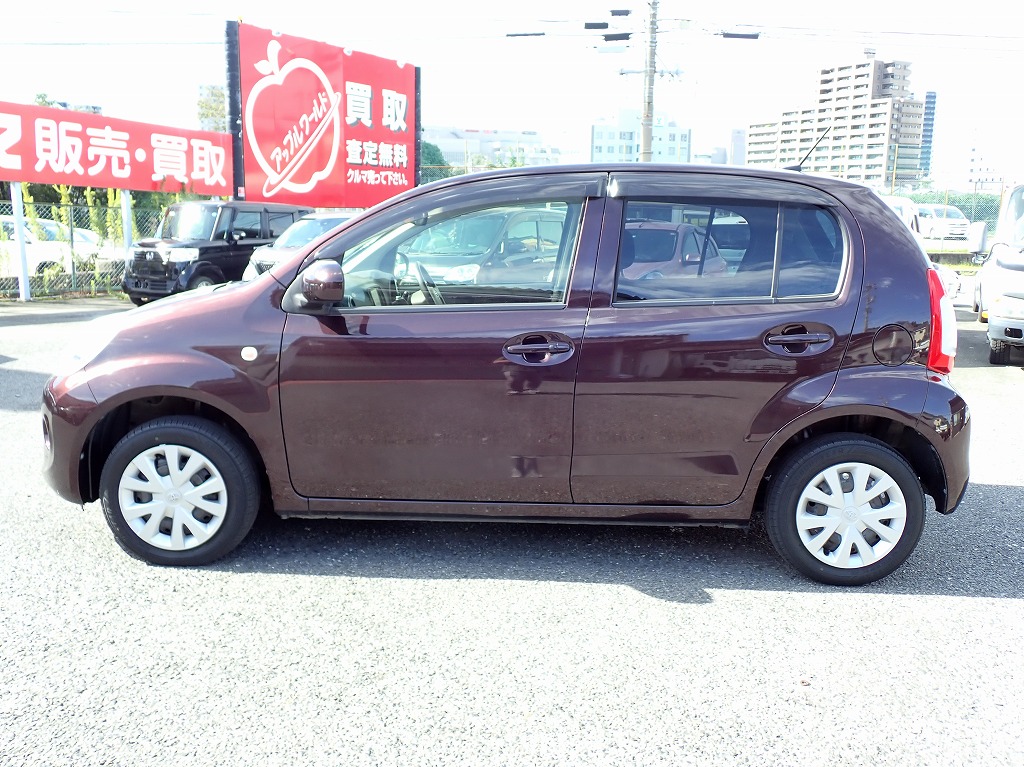 TOYOTA Passo