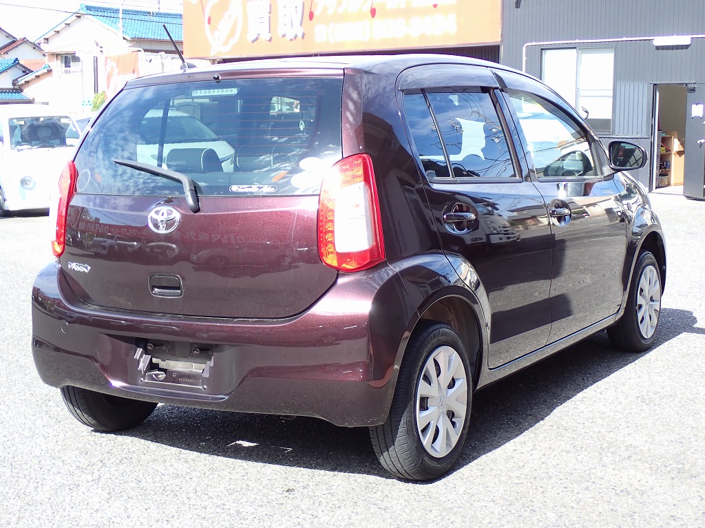 TOYOTA Passo