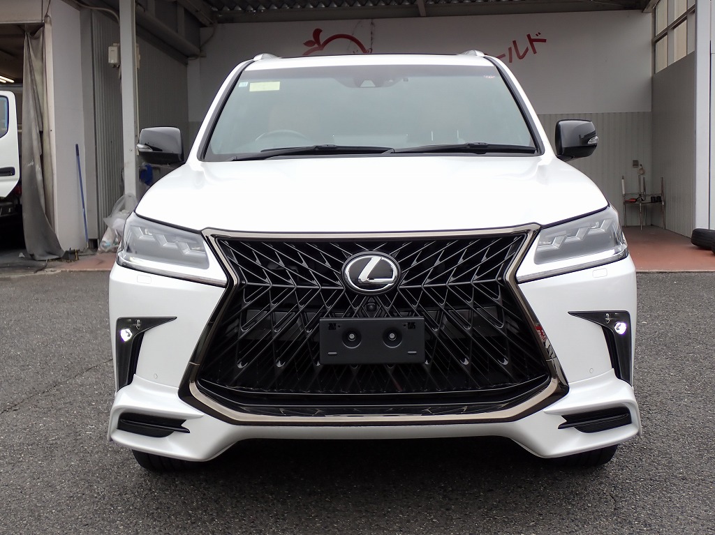 LEXUS LX 570