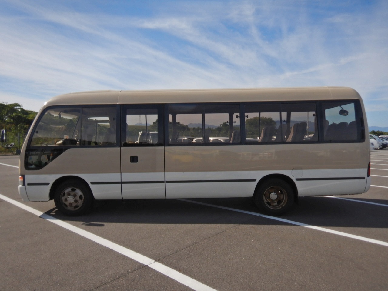 TOYOTA Coaster