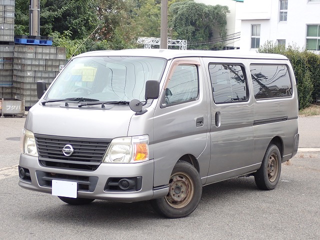 NISSAN Caravan Coach