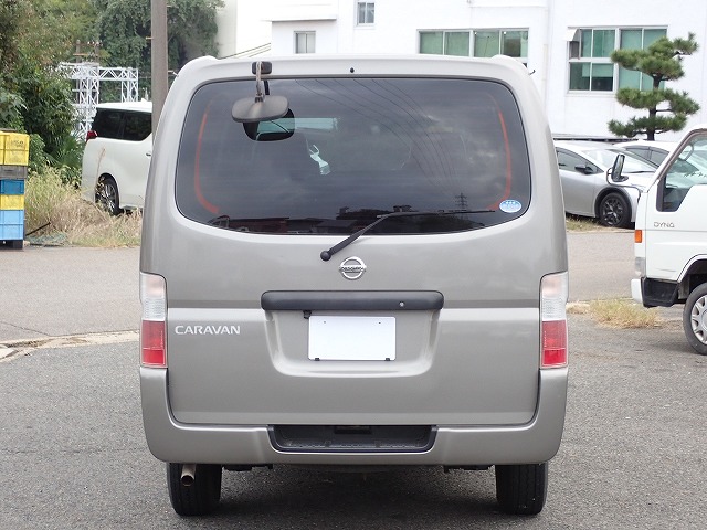 NISSAN Caravan Coach