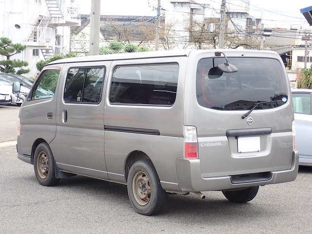 NISSAN Caravan Coach