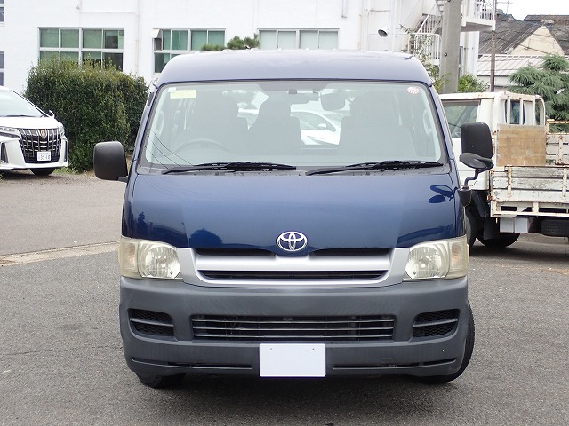 TOYOTA Hiace Wagon