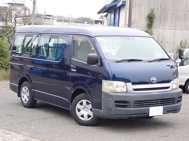 TOYOTA Hiace Wagon