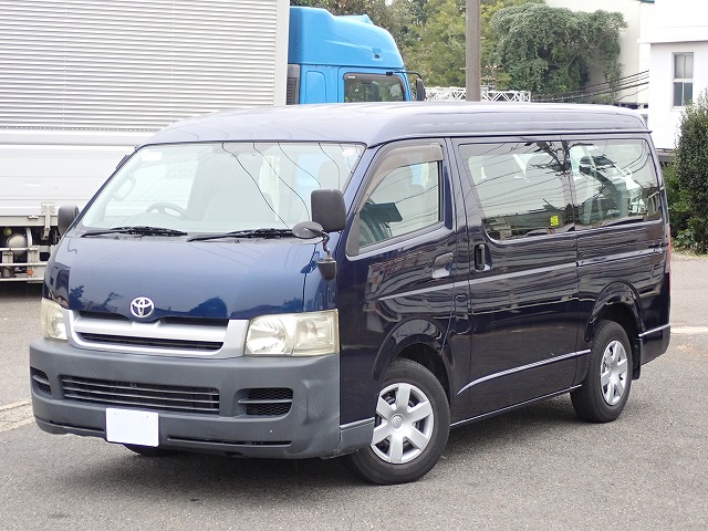 TOYOTA Hiace Wagon