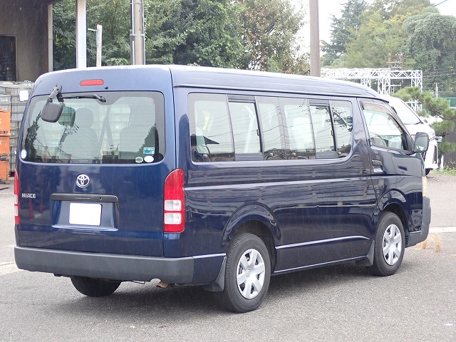 TOYOTA Hiace Wagon